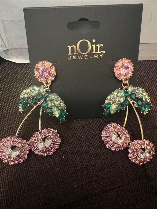 nOir Jewelry Jewelry - #2511**nOir Jewelry Pink and Green Crystal Floral Dangle Earrings